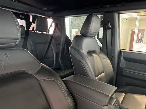 New 2025 Ford Bronco Badlands w/ Sasquatch Package image 15