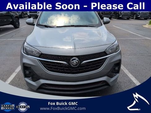 Used 2023 Buick Encore GX Select w/ Sport Touring Package FWD image 2