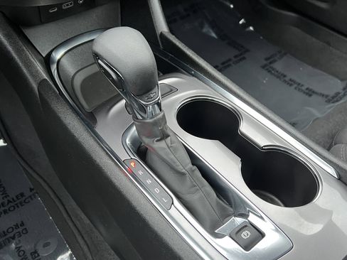 Used 2023 Chevrolet Malibu LT image 30