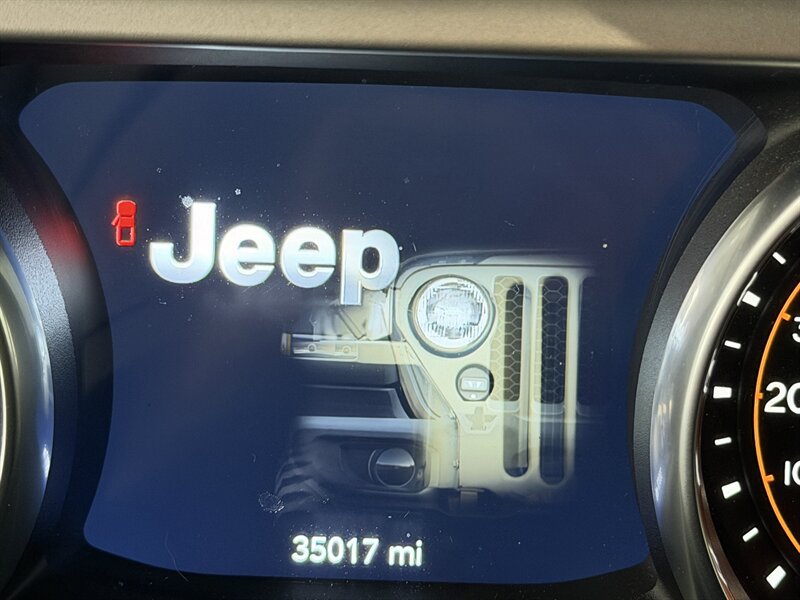 Used 2021 Jeep Gladiator Sport w/ Quick Order Package 24Q 80Th AWD/4WD image 5