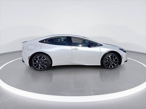 Certified 2023 Toyota Prius Prime FWD image 11