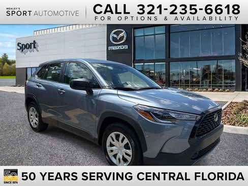 Used 2023 Toyota Corolla Cross L FWD image 1