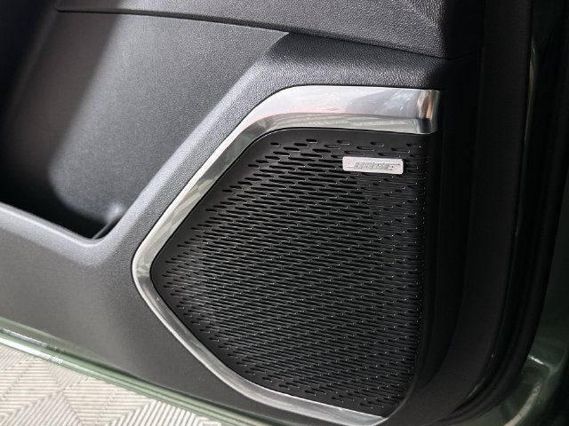 New 2027 Chevrolet Traverse RS w/ LPO, Floor Liner Package FWD image 26