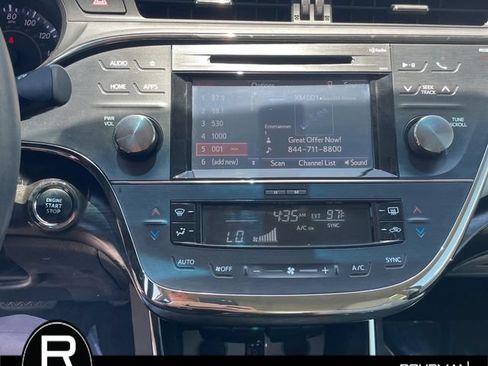 Used 2016 Toyota Avalon XLE FWD image 10