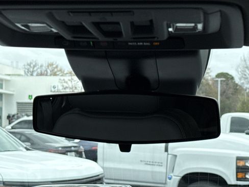 Certified 2025 Chevrolet Silverado 1500 LT Trail Boss w/ Convenience Package II image 27