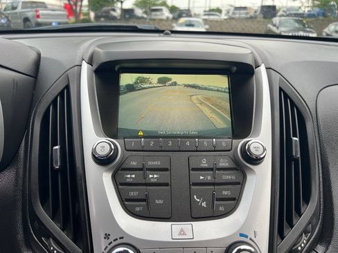 Used 2017 Chevrolet Equinox LT w/ Convenience Package AWD/4WD image 35