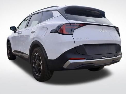 Certified 2026 Kia Sportage EX w/ EX Panorama Roof Package image 7