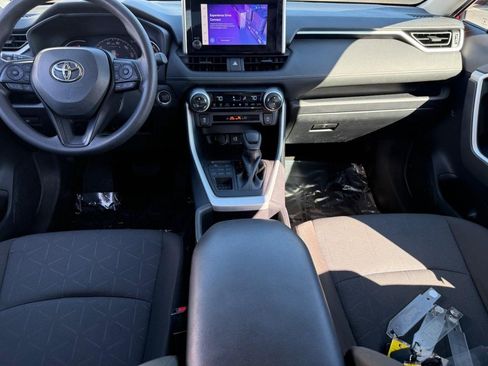 Certified 2025 Toyota RAV4 XLE AWD/4WD image 14
