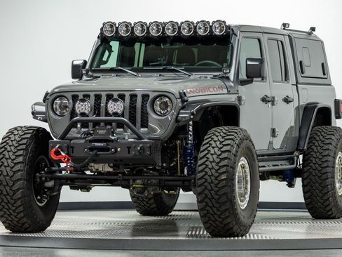 Used 2023 Jeep Gladiator Rubicon w/ Cold Weather Group image 55