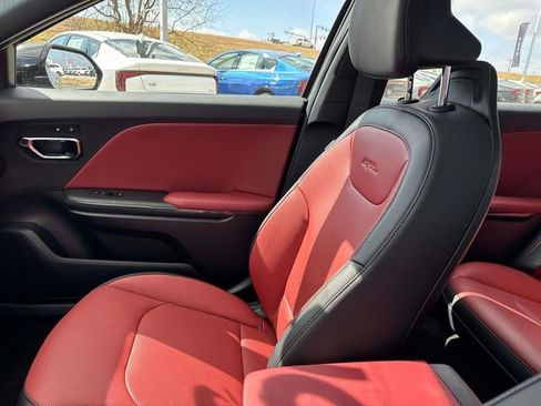 New 2026 Kia K4 GT-Line image 18