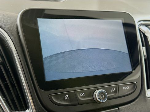 Used 2016 Chevrolet Malibu LT w/ Leather Package FWD image 22