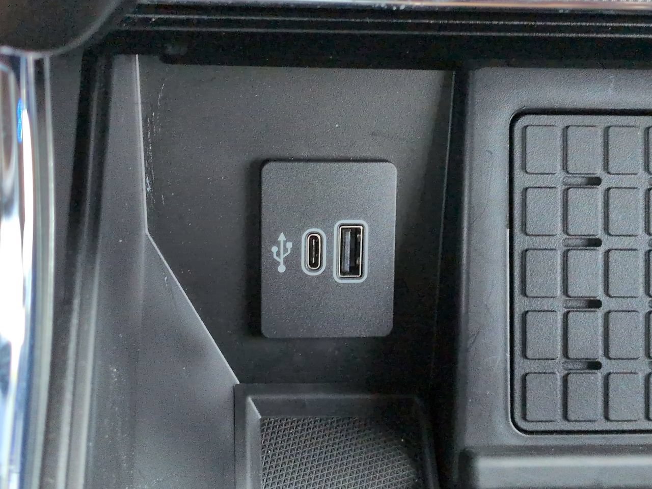 Used 2026 Ford F150 King Ranch w/ Equipment Group 601A High AWD/4WD image 24