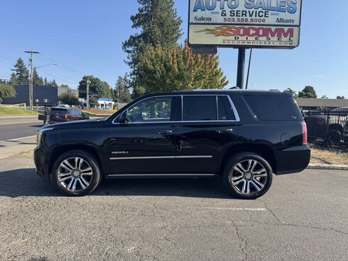 Used 2018 GMC Yukon Denali w/ Denali Ultimate Package AWD/4WD image 13