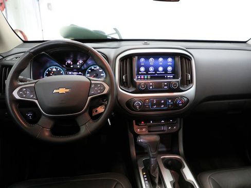 Certified 2021 Chevrolet Colorado LT w/ LT Convenience Package AWD/4WD image 2