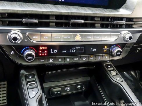 Used 2023 Kia Telluride SX image 20