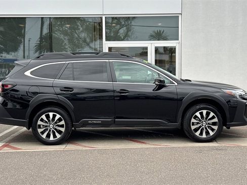 Certified 2025 Subaru Outback Limited image 3
