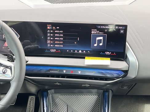 New 2026 BMW X3 xDrive30 w/ M Sport Package image 4