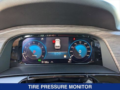 New 2025 Volkswagen Atlas SEL Premium R-Line AWD/4WD image 13