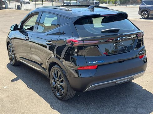 Used 2022 Chevrolet Bolt EUV Premier w/ Launch Edition FWD image 7