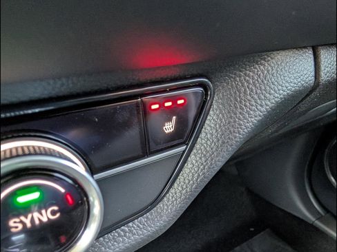 New 2026 Honda HR-V EX-L image 10