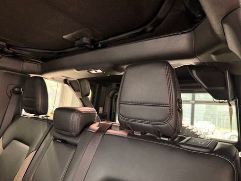 Used 2024 Ford Bronco Wildtrak AWD/4WD image 20