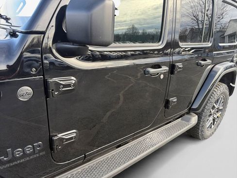 New 2026 Jeep Wrangler Sahara image 31