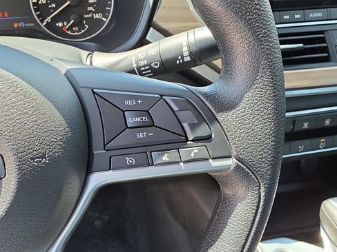 Certified 2024 Nissan Altima 2.5 SV FWD image 30