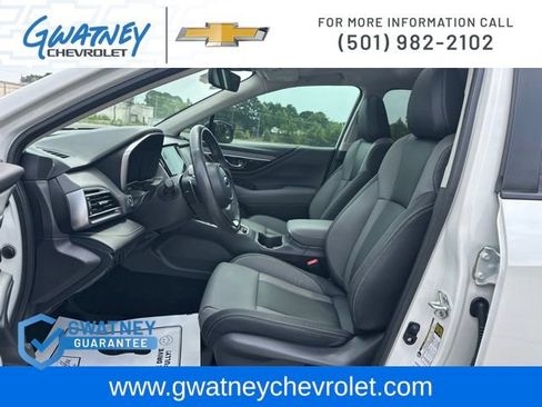 Used 2025 Subaru Outback Onyx Edition XT AWD/4WD image 21
