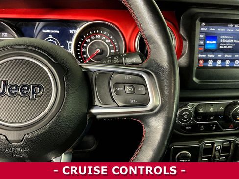 Used 2019 Jeep Wrangler Unlimited Rubicon w/ Cold Weather Group AWD/4WD image 12