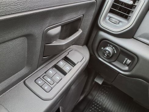 Used 2025 RAM 2500 Tradesman image 19