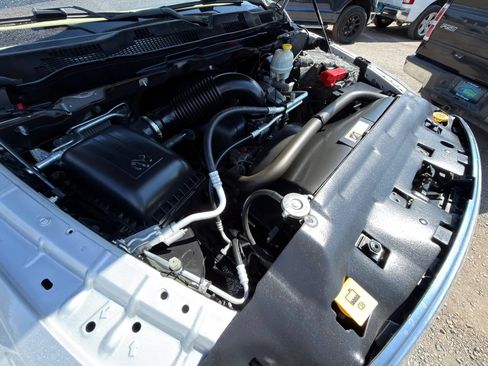 Used 2016 RAM 1500 Laramie Longhorn AWD/4WD image 4