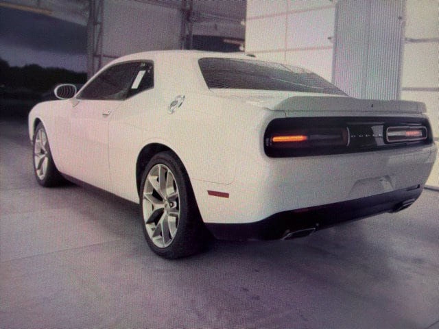 Used 2022 Dodge Challenger GT RWD image 10