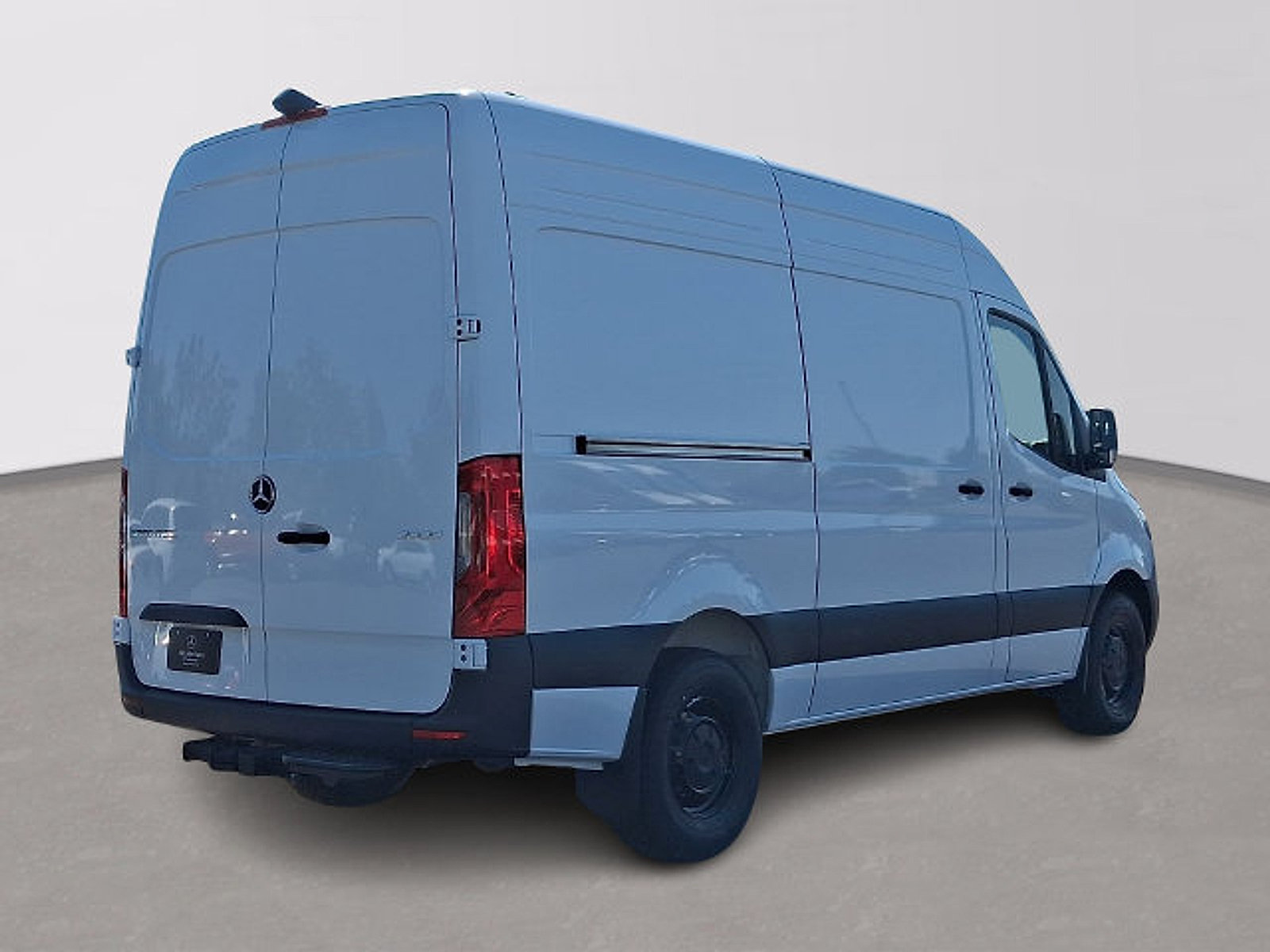 Used 2026 Mercedes-Benz Sprinter 2500 image 4