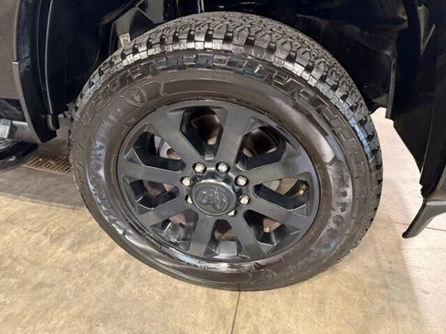 Used 2025 RAM 2500 Big Horn AWD/4WD image 4