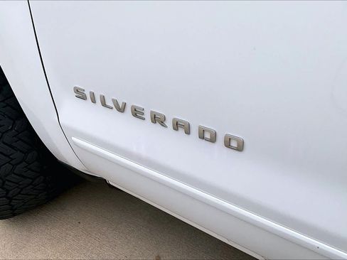 Used 2015 Chevrolet Silverado 1500 LT w/ LT Convenience Package AWD/4WD image 31