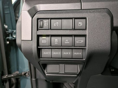 Used 2025 Toyota 4Runner TRD Off-Road Premium image 20