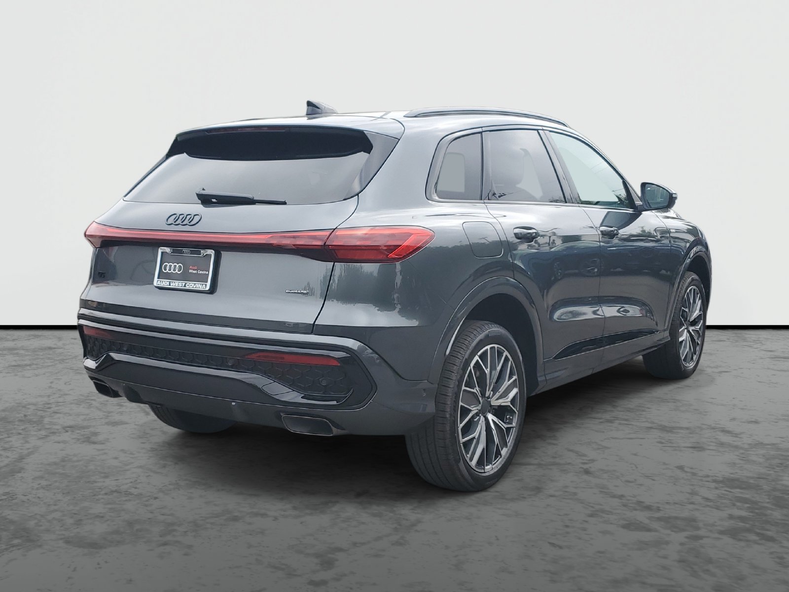 New 2026 Audi Q5 Premium Plus AWD/4WD image 4