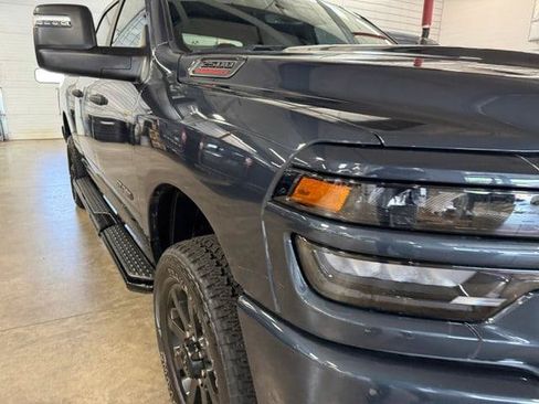 Certified 2025 RAM 2500 Big Horn AWD/4WD image 3