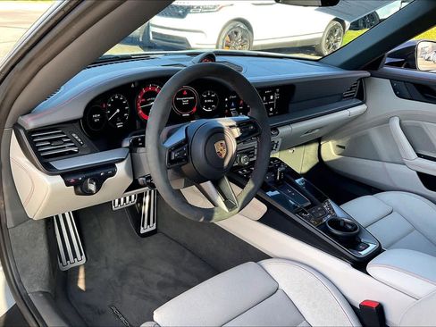 Used 2023 Porsche 911 Carrera GTS w/ Premium Package image 17