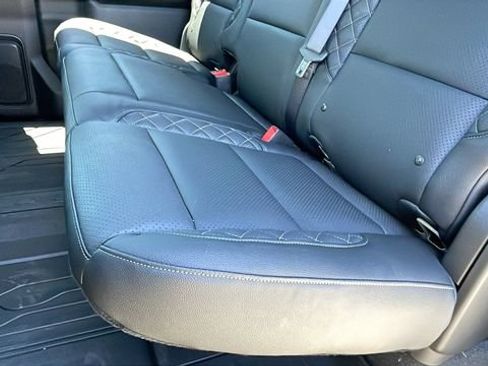 New 2026 Chevrolet Silverado 1500 Custom w/ LPO, Dark Essentials Package RWD image 17