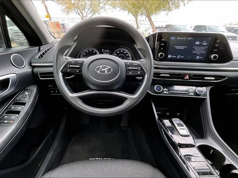 Used 2021 Hyundai Sonata SEL w/ Preferred Accessory Package image 6