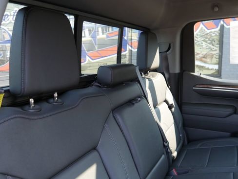 Used 2022 GMC Sierra 1500 Elevation w/ Elevation Premium Package AWD/4WD image 16