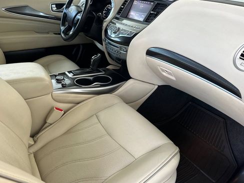 Used 2019 INFINITI QX60 Luxe w/ Essential Package AWD/4WD image 21