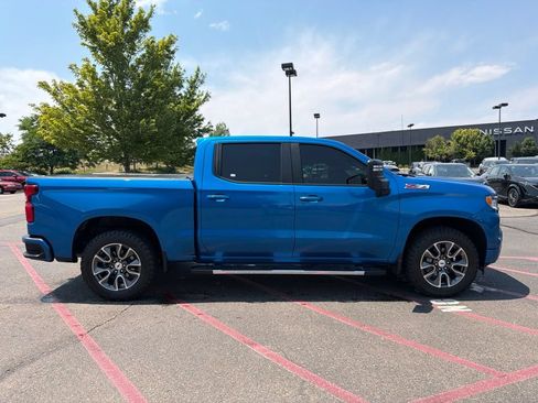 Used 2022 Chevrolet Silverado 1500 RST w/ Convenience Package II AWD/4WD image 4