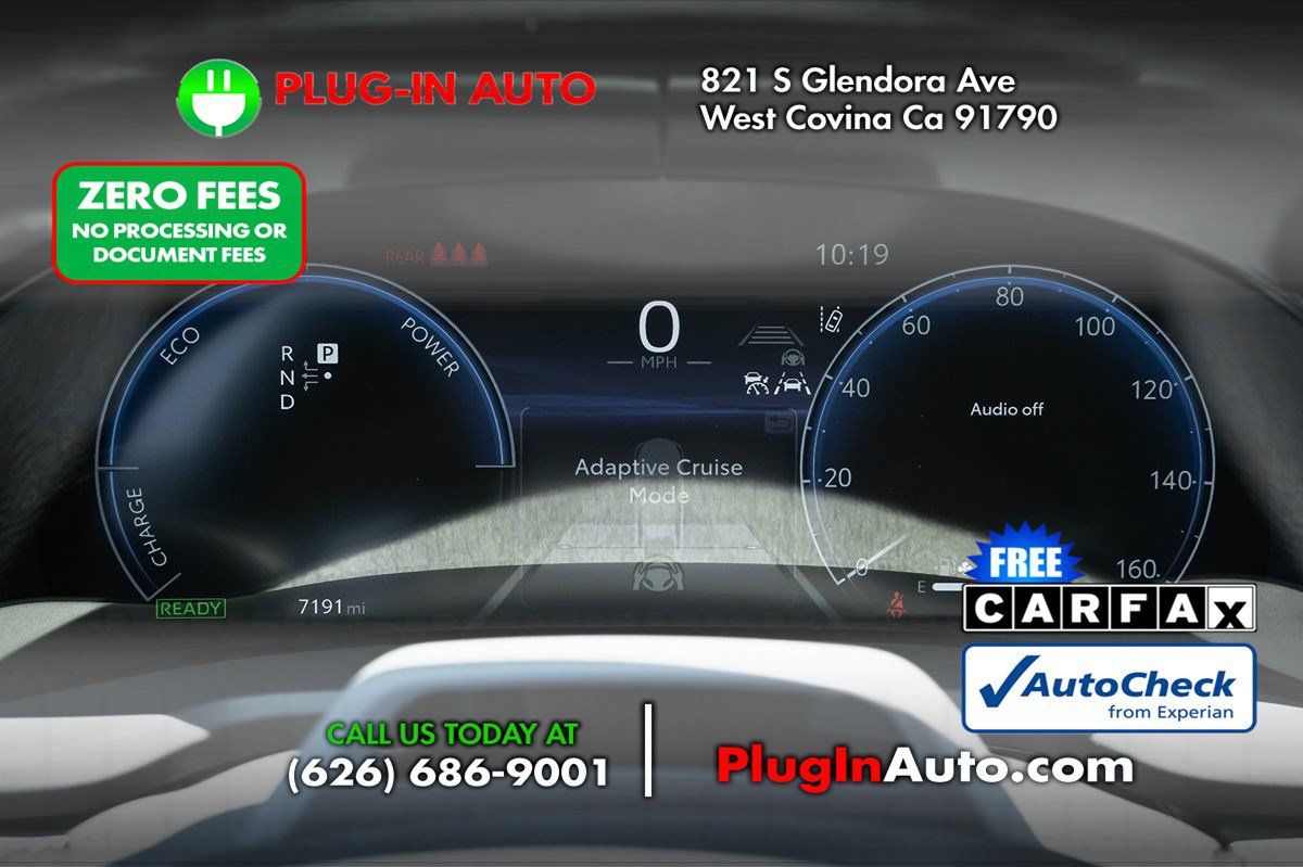 Used 2025 Toyota Mirai XLE RWD image 19