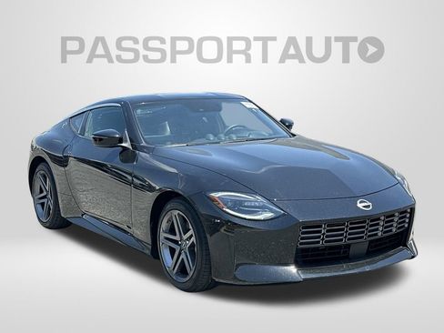 Used 2025 Nissan Z Sport w/ Floor Mat Package RWD image 6