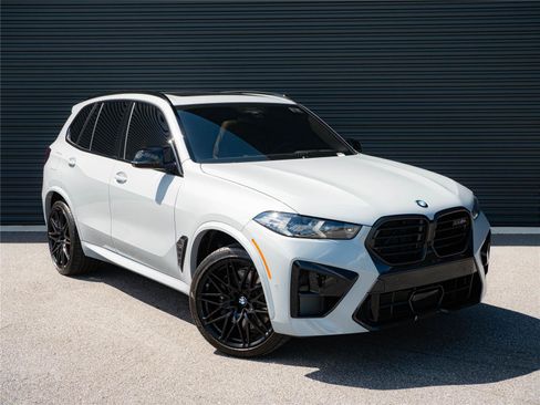 Used 2026 BMW X5 M Competition w/ Executive Package AWD/4WD image 25
