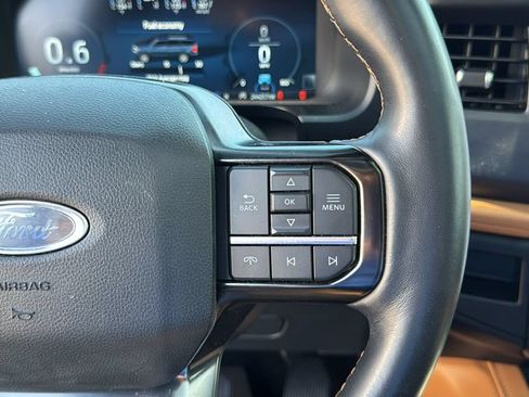 Used 2023 Ford Expedition Max Platinum AWD/4WD image 12