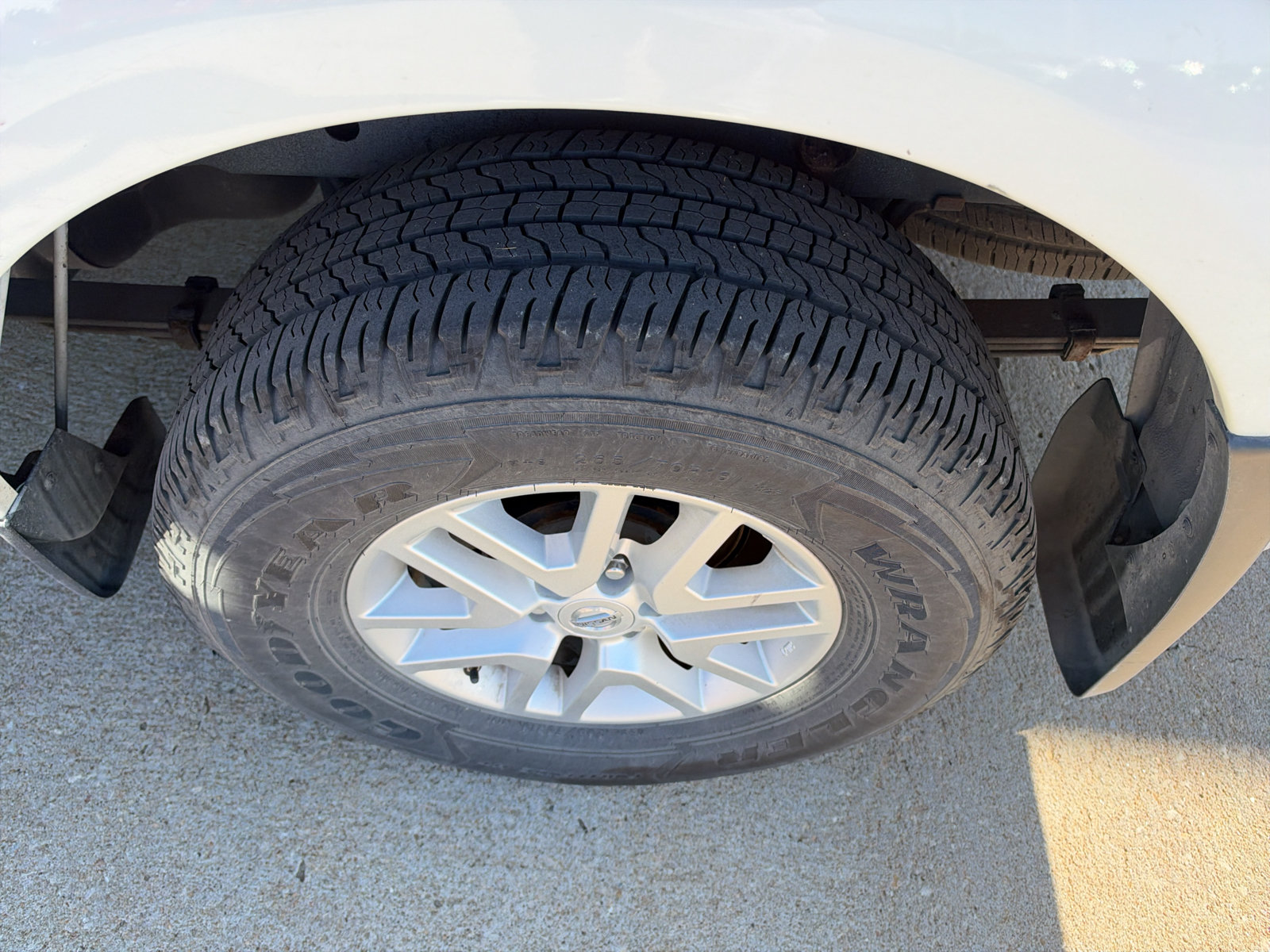 Used 2018 Nissan Frontier SV AWD/4WD image 10