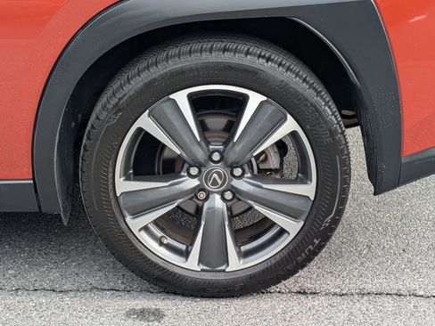 Used 2020 Lexus UX 250h w/ Premium Package image 7